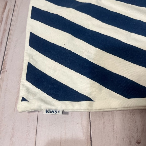 Vans Custom Made For You Drawstring Bag - Picture 5 of 9